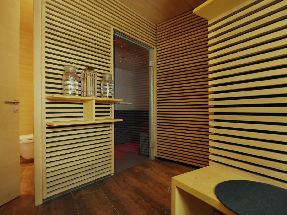 Aparthotel Alpinresort 다뮐스 외부 사진